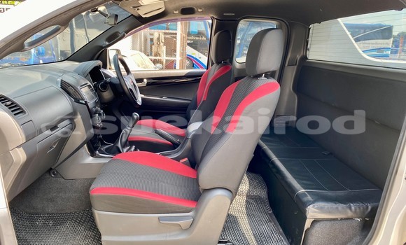 ซื้อ รถมือสอง Isuzu D-Max ขาว รถยนต์ ใน %{เมือง} ใน กรุงเทพมหานคร ซื้อ รถมือสอง Isuzu D-Max ขาว รถยนต์ ใน %{เมือง} ใน กรุงเทพมหานคร