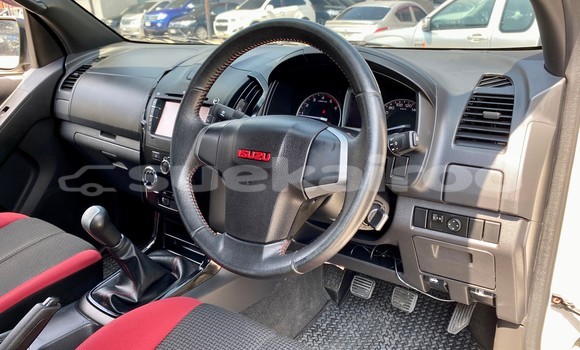 ซื้อ รถมือสอง Isuzu D-Max ขาว รถยนต์ ใน %{เมือง} ใน กรุงเทพมหานคร ซื้อ รถมือสอง Isuzu D-Max ขาว รถยนต์ ใน %{เมือง} ใน กรุงเทพมหานคร