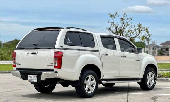 ซื้อ รถมือสอง Isuzu D-Max ขาว รถยนต์ ใน %{เมือง} ใน กรุงเทพมหานคร ซื้อ รถมือสอง Isuzu D-Max ขาว รถยนต์ ใน %{เมือง} ใน กรุงเทพมหานคร