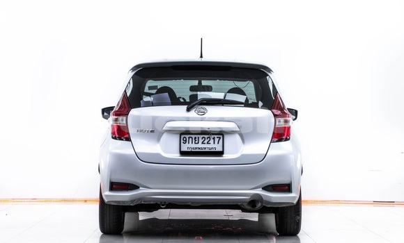 ซื้อ รถมือสอง Nissan Note เงิน รถยนต์ ใน %{เมือง} ใน กรุงเทพมหานคร ซื้อ รถมือสอง Nissan Note เงิน รถยนต์ ใน %{เมือง} ใน กรุงเทพมหานคร