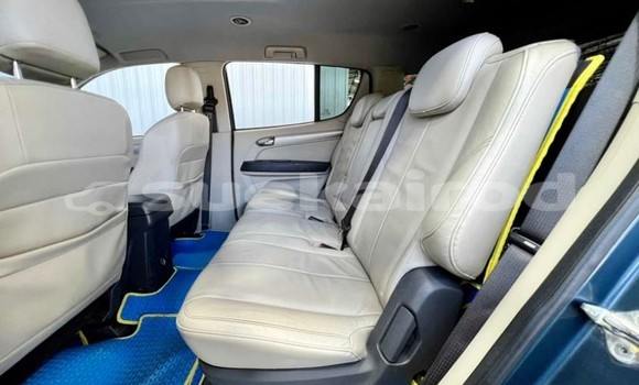 Buy Used Chevrolet TrailBlazer Silver Car in Bangkok in Bangkok Buy Used Chevrolet TrailBlazer Silver Car in Bangkok in Bangkok