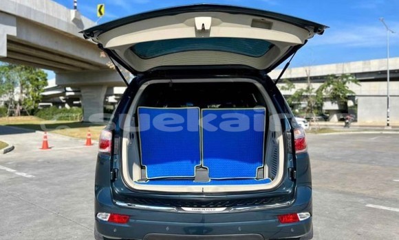 Buy Used Chevrolet TrailBlazer Silver Car in Bangkok in Bangkok Buy Used Chevrolet TrailBlazer Silver Car in Bangkok in Bangkok