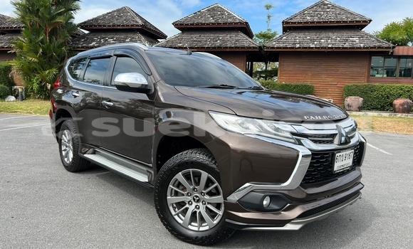 Buy Used Mitsubishi Pajero Sport Brown Car in Bangkok in Bangkok