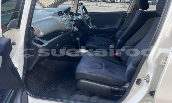 Buy Used Honda Jazz White Car in Bangkok in Bangkok Buy Used Honda Jazz White Car in Bangkok in Bangkok