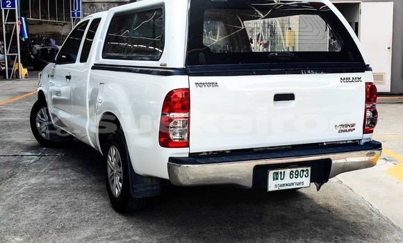 ซื้อ รถมือสอง Toyota Hiluxe VIGO ขาว รถยนต์ ใน %{เมือง} ใน กรุงเทพมหานคร ซื้อ รถมือสอง Toyota Hiluxe VIGO ขาว รถยนต์ ใน %{เมือง} ใน กรุงเทพมหานคร