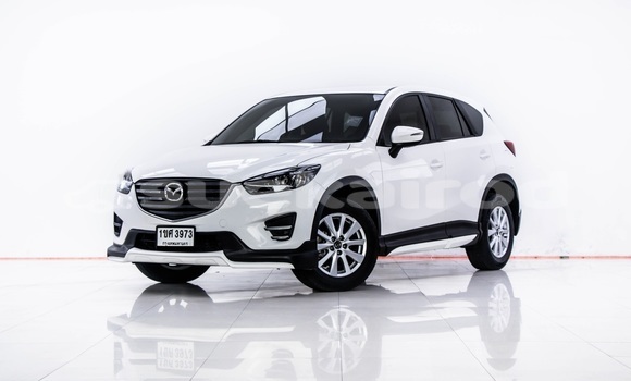 ซื้อ รถมือสอง Mazda CX-5 ขาว รถยนต์ ใน %{เมือง} ใน กรุงเทพมหานคร