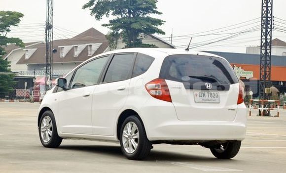 ซื้อ รถมือสอง Honda Jazz ขาว รถยนต์ ใน %{เมือง} ใน กรุงเทพมหานคร ซื้อ รถมือสอง Honda Jazz ขาว รถยนต์ ใน %{เมือง} ใน กรุงเทพมหานคร