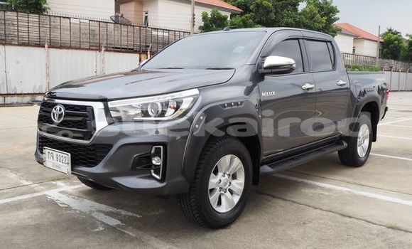 Buy Used Toyota Hiluxe Revo Black Car in Bangkok in Bangkok