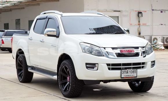 Buy Used Isuzu D-Max White Car in Bangkok in Bangkok Buy Used Isuzu D-Max White Car in Bangkok in Bangkok