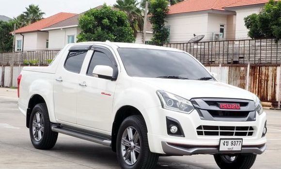 ซื้อ รถมือสอง Isuzu D-Max ขาว รถยนต์ ใน %{เมือง} ใน กรุงเทพมหานคร ซื้อ รถมือสอง Isuzu D-Max ขาว รถยนต์ ใน %{เมือง} ใน กรุงเทพมหานคร