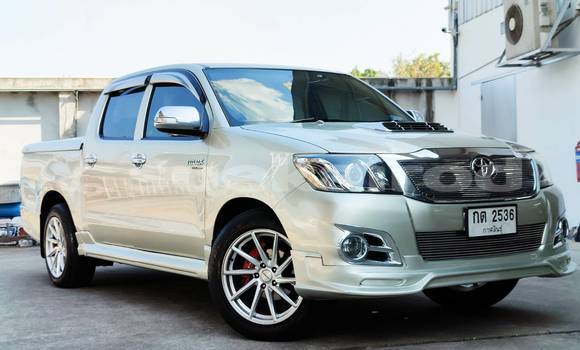 Buy Used Toyota Hiluxe VIGO Other Car in Bangkok in Bangkok Buy Used Toyota Hiluxe VIGO Other Car in Bangkok in Bangkok