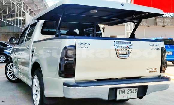 Buy Used Toyota Hiluxe VIGO Other Car in Bangkok in Bangkok Buy Used Toyota Hiluxe VIGO Other Car in Bangkok in Bangkok