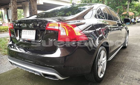 ซื้อ รถมือสอง Volvo S60 สีดำ รถยนต์ ใน %{เมือง} ใน กรุงเทพมหานคร ซื้อ รถมือสอง Volvo S60 สีดำ รถยนต์ ใน %{เมือง} ใน กรุงเทพมหานคร