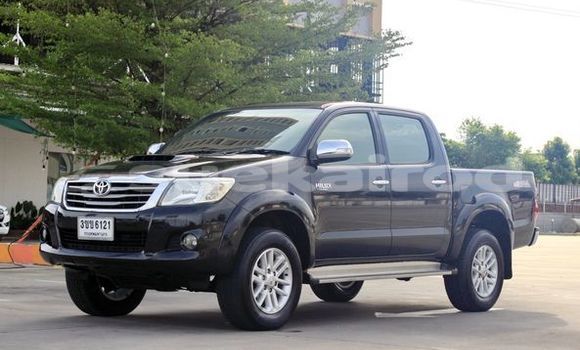 ซื้อ รถมือสอง Toyota Hiluxe VIGO สีดำ รถยนต์ ใน %{เมือง} ใน กรุงเทพมหานคร