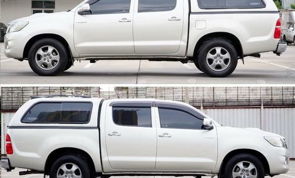 Buy Used Toyota Hiluxe VIGO Silver Car in Bangkok in Bangkok Buy Used Toyota Hiluxe VIGO Silver Car in Bangkok in Bangkok