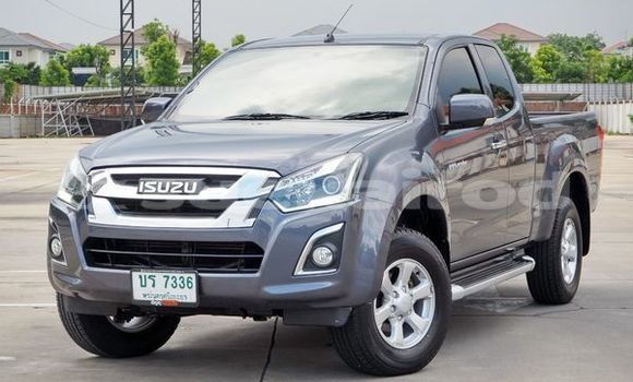 ซื้อ รถมือสอง Isuzu D-Max สีดำ รถยนต์ ใน %{เมือง} ใน กรุงเทพมหานคร