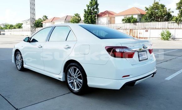 Buy Used Toyota Camry White Car in Bangkok in Bangkok Buy Used Toyota Camry White Car in Bangkok in Bangkok