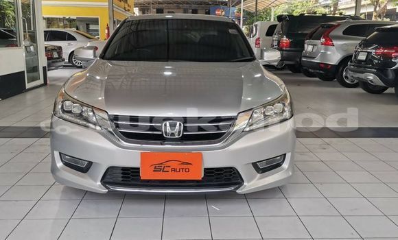 ซื้อ รถมือสอง Honda Accord เงิน รถยนต์ ใน %{เมือง} ใน กรุงเทพมหานคร ซื้อ รถมือสอง Honda Accord เงิน รถยนต์ ใน %{เมือง} ใน กรุงเทพมหานคร