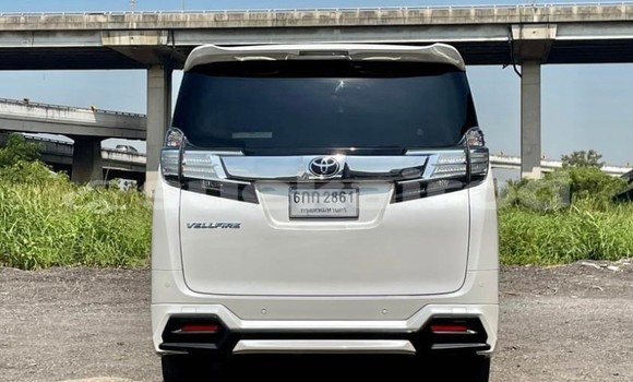 ซื้อ รถมือสอง Toyota Vellfire ขาว รถยนต์ ใน %{เมือง} ใน กรุงเทพมหานคร ซื้อ รถมือสอง Toyota Vellfire ขาว รถยนต์ ใน %{เมือง} ใน กรุงเทพมหานคร