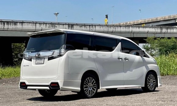 ซื้อ รถมือสอง Toyota Vellfire ขาว รถยนต์ ใน %{เมือง} ใน กรุงเทพมหานคร ซื้อ รถมือสอง Toyota Vellfire ขาว รถยนต์ ใน %{เมือง} ใน กรุงเทพมหานคร