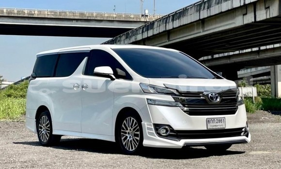 Buy Used Toyota Vellfire White Car in Bangkok in Bangkok Buy Used Toyota Vellfire White Car in Bangkok in Bangkok