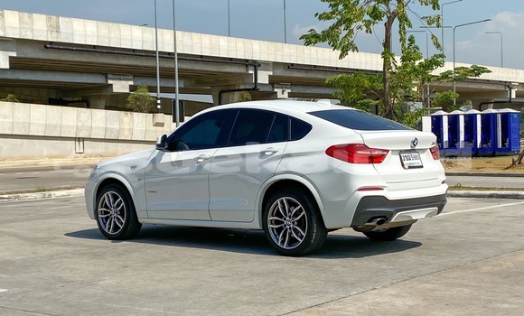 Buy Used BMW X4 White Car in Bangkok in Bangkok Buy Used BMW X4 White Car in Bangkok in Bangkok
