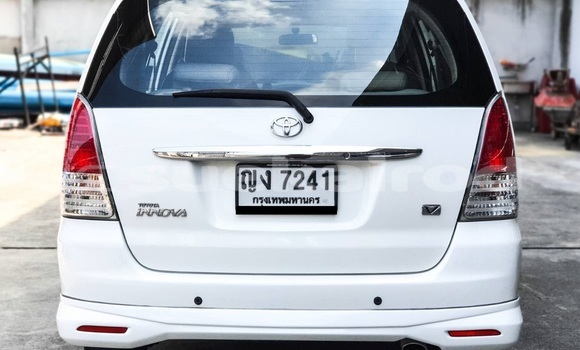 ซื้อ รถมือสอง Toyota Innova ขาว รถยนต์ ใน %{เมือง} ใน กรุงเทพมหานคร ซื้อ รถมือสอง Toyota Innova ขาว รถยนต์ ใน %{เมือง} ใน กรุงเทพมหานคร