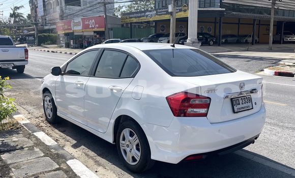 ซื้อ รถมือสอง Honda City ขาว รถยนต์ ใน %{เมือง} ใน กรุงเทพมหานคร ซื้อ รถมือสอง Honda City ขาว รถยนต์ ใน %{เมือง} ใน กรุงเทพมหานคร