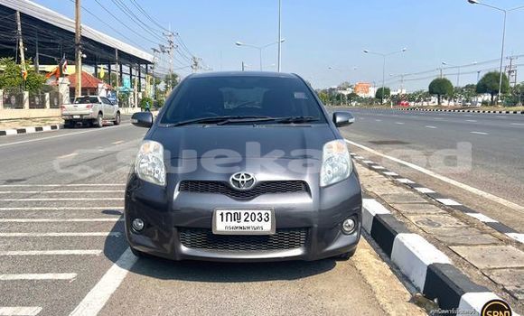ซื้อ รถมือสอง Toyota Yaris สีดำ รถยนต์ ใน %{เมือง} ใน กรุงเทพมหานคร ซื้อ รถมือสอง Toyota Yaris สีดำ รถยนต์ ใน %{เมือง} ใน กรุงเทพมหานคร