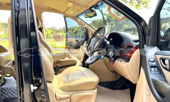 ซื้อ รถมือสอง Hyundai H1 สีดำ รถยนต์ ใน %{เมือง} ใน กรุงเทพมหานคร ซื้อ รถมือสอง Hyundai H1 สีดำ รถยนต์ ใน %{เมือง} ใน กรุงเทพมหานคร