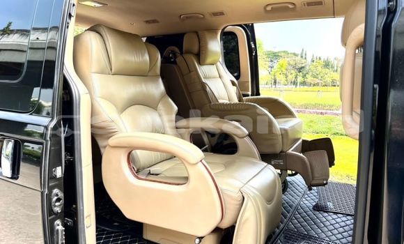 ซื้อ รถมือสอง Hyundai H1 สีดำ รถยนต์ ใน %{เมือง} ใน กรุงเทพมหานคร ซื้อ รถมือสอง Hyundai H1 สีดำ รถยนต์ ใน %{เมือง} ใน กรุงเทพมหานคร