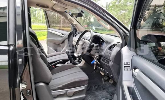 ซื้อ รถมือสอง Isuzu D-Max สีดำ รถยนต์ ใน %{เมือง} ใน กรุงเทพมหานคร ซื้อ รถมือสอง Isuzu D-Max สีดำ รถยนต์ ใน %{เมือง} ใน กรุงเทพมหานคร