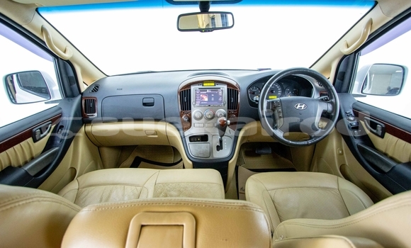 ซื้อ รถมือสอง Hyundai Grand Starex ขาว รถยนต์ ใน %{เมือง} ใน กรุงเทพมหานคร ซื้อ รถมือสอง Hyundai Grand Starex ขาว รถยนต์ ใน %{เมือง} ใน กรุงเทพมหานคร