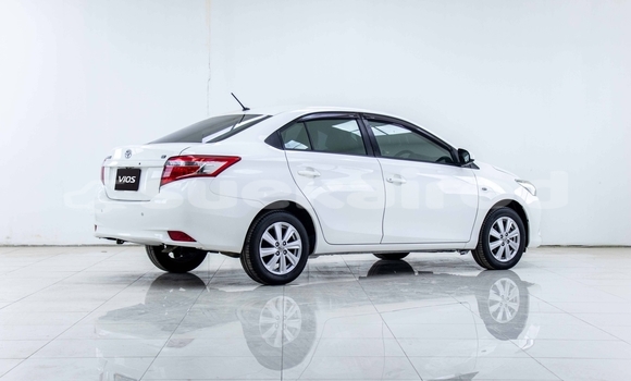 ซื้อ รถมือสอง Toyota Vios ขาว รถยนต์ ใน %{เมือง} ใน กรุงเทพมหานคร ซื้อ รถมือสอง Toyota Vios ขาว รถยนต์ ใน %{เมือง} ใน กรุงเทพมหานคร