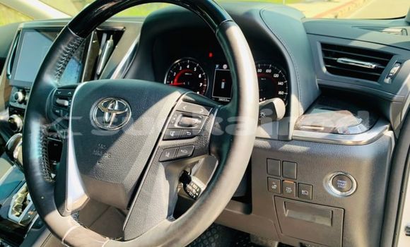 ซื้อ รถมือสอง Toyota Alphard ขาว รถยนต์ ใน %{เมือง} ใน กรุงเทพมหานคร ซื้อ รถมือสอง Toyota Alphard ขาว รถยนต์ ใน %{เมือง} ใน กรุงเทพมหานคร