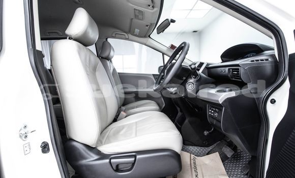 Buy Used Honda Freed White Car in Bangkok in Bangkok Buy Used Honda Freed White Car in Bangkok in Bangkok