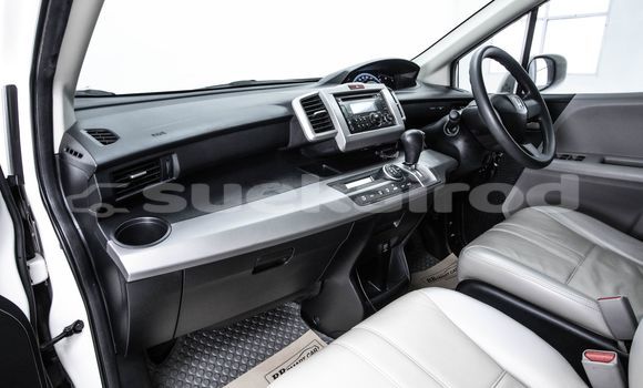 Buy Used Honda Freed White Car in Bangkok in Bangkok Buy Used Honda Freed White Car in Bangkok in Bangkok