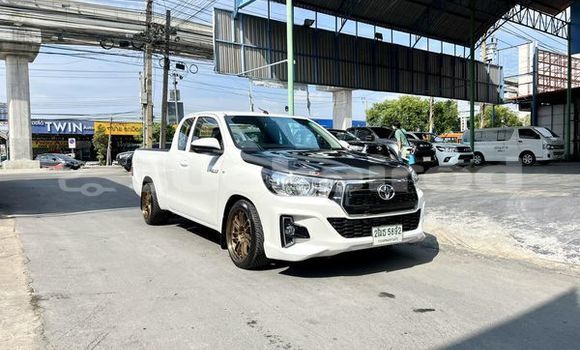 ซื้อ รถมือสอง Toyota Hiluxe Revo ขาว รถยนต์ ใน %{เมือง} ใน กรุงเทพมหานคร ซื้อ รถมือสอง Toyota Hiluxe Revo ขาว รถยนต์ ใน %{เมือง} ใน กรุงเทพมหานคร