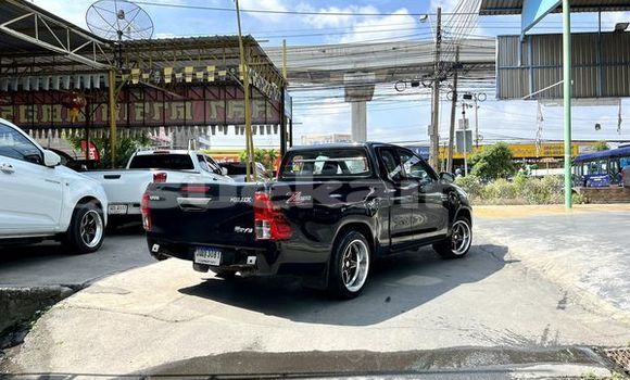 ซื้อ รถมือสอง Toyota Hiluxe Revo สีดำ รถยนต์ ใน %{เมือง} ใน กรุงเทพมหานคร ซื้อ รถมือสอง Toyota Hiluxe Revo สีดำ รถยนต์ ใน %{เมือง} ใน กรุงเทพมหานคร
