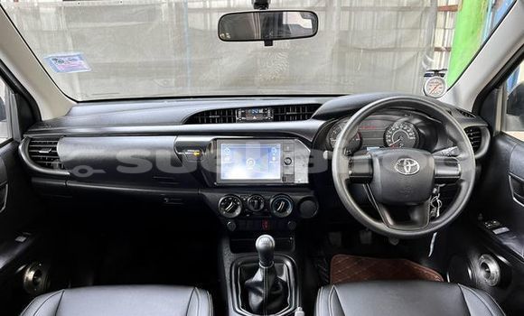 ซื้อ รถมือสอง Toyota Hiluxe Revo สีดำ รถยนต์ ใน %{เมือง} ใน กรุงเทพมหานคร ซื้อ รถมือสอง Toyota Hiluxe Revo สีดำ รถยนต์ ใน %{เมือง} ใน กรุงเทพมหานคร