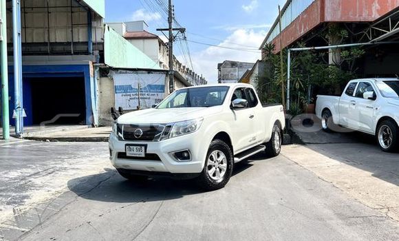 ซื้อ รถมือสอง Nissan Navara ขาว รถยนต์ ใน %{เมือง} ใน กรุงเทพมหานคร