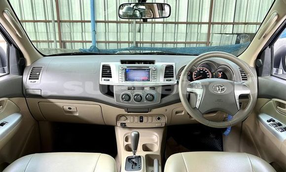 ซื้อ รถมือสอง Toyota Hiluxe VIGO สีดำ รถยนต์ ใน %{เมือง} ใน กรุงเทพมหานคร ซื้อ รถมือสอง Toyota Hiluxe VIGO สีดำ รถยนต์ ใน %{เมือง} ใน กรุงเทพมหานคร