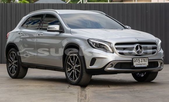 Buy Used Mercedes-Benz GLA-klasse Silver Car in Bangkok in Bangkok Buy Used Mercedes-Benz GLA-klasse Silver Car in Bangkok in Bangkok