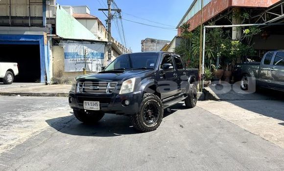 Buy Used Isuzu D-Max Black Car in Bangkok in Bangkok