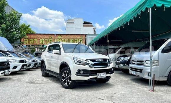 ซื้อ รถมือสอง Isuzu MU-X ขาว รถยนต์ ใน %{เมือง} ใน กรุงเทพมหานคร ซื้อ รถมือสอง Isuzu MU-X ขาว รถยนต์ ใน %{เมือง} ใน กรุงเทพมหานคร