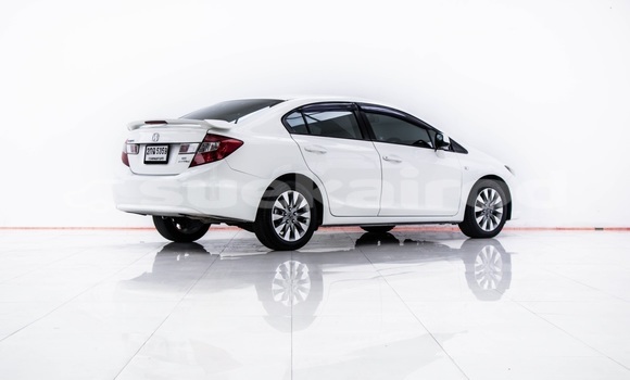 ซื้อ รถมือสอง Honda Civic ขาว รถยนต์ ใน %{เมือง} ใน กรุงเทพมหานคร ซื้อ รถมือสอง Honda Civic ขาว รถยนต์ ใน %{เมือง} ใน กรุงเทพมหานคร