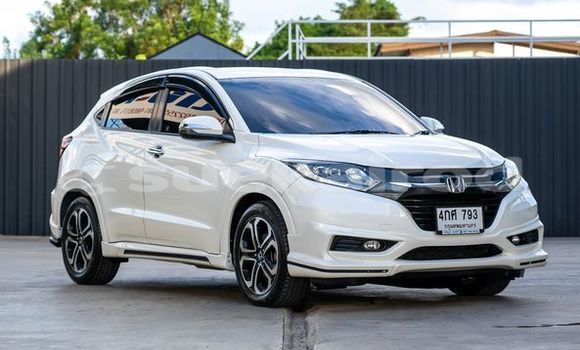 ซื้อ รถมือสอง Honda HR-V ขาว รถยนต์ ใน %{เมือง} ใน กรุงเทพมหานคร ซื้อ รถมือสอง Honda HR-V ขาว รถยนต์ ใน %{เมือง} ใน กรุงเทพมหานคร
