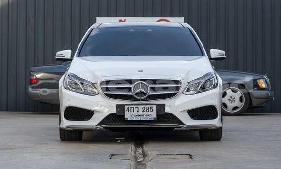 ซื้อ รถมือสอง Mercedes-Benz E-Classe ขาว รถยนต์ ใน %{เมือง} ใน กรุงเทพมหานคร ซื้อ รถมือสอง Mercedes-Benz E-Classe ขาว รถยนต์ ใน %{เมือง} ใน กรุงเทพมหานคร