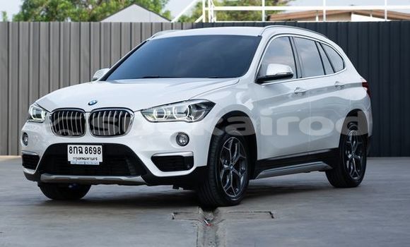 ซื้อ รถมือสอง BMW X1 ขาว รถยนต์ ใน %{เมือง} ใน กรุงเทพมหานคร