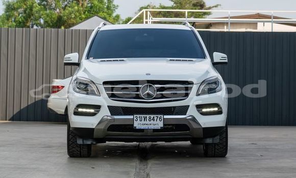 Buy Used Mercedes‒Benz ML–Class White Car in Bangkok in Bangkok Buy Used Mercedes‒Benz ML–Class White Car in Bangkok in Bangkok
